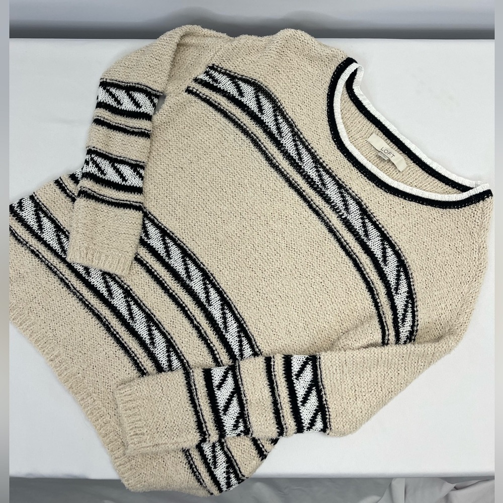 NWT Loft sweater (B4#10) - Picture 4 of 5